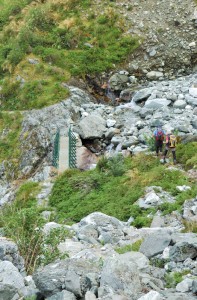 Steep descent to a bridge