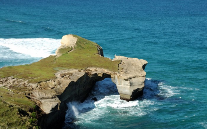 Headland at (but not THE tunnel) of Tunnel Beach