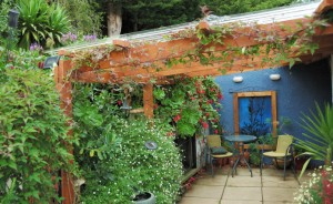 Entry walk to Mike & Liz's